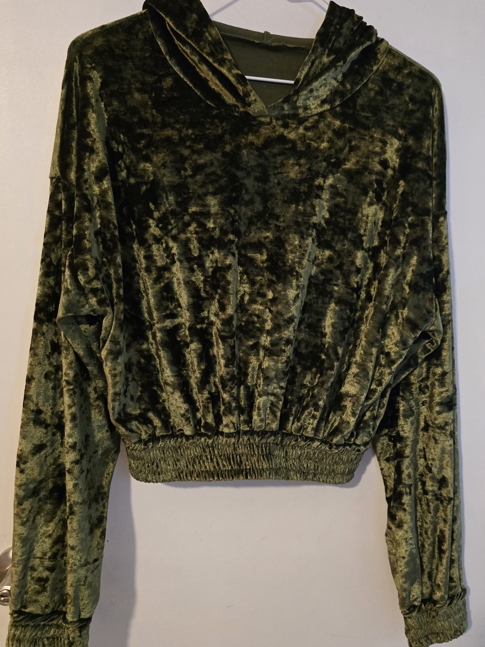Crushed Velvet Hooded Pullover Top - Olive Green